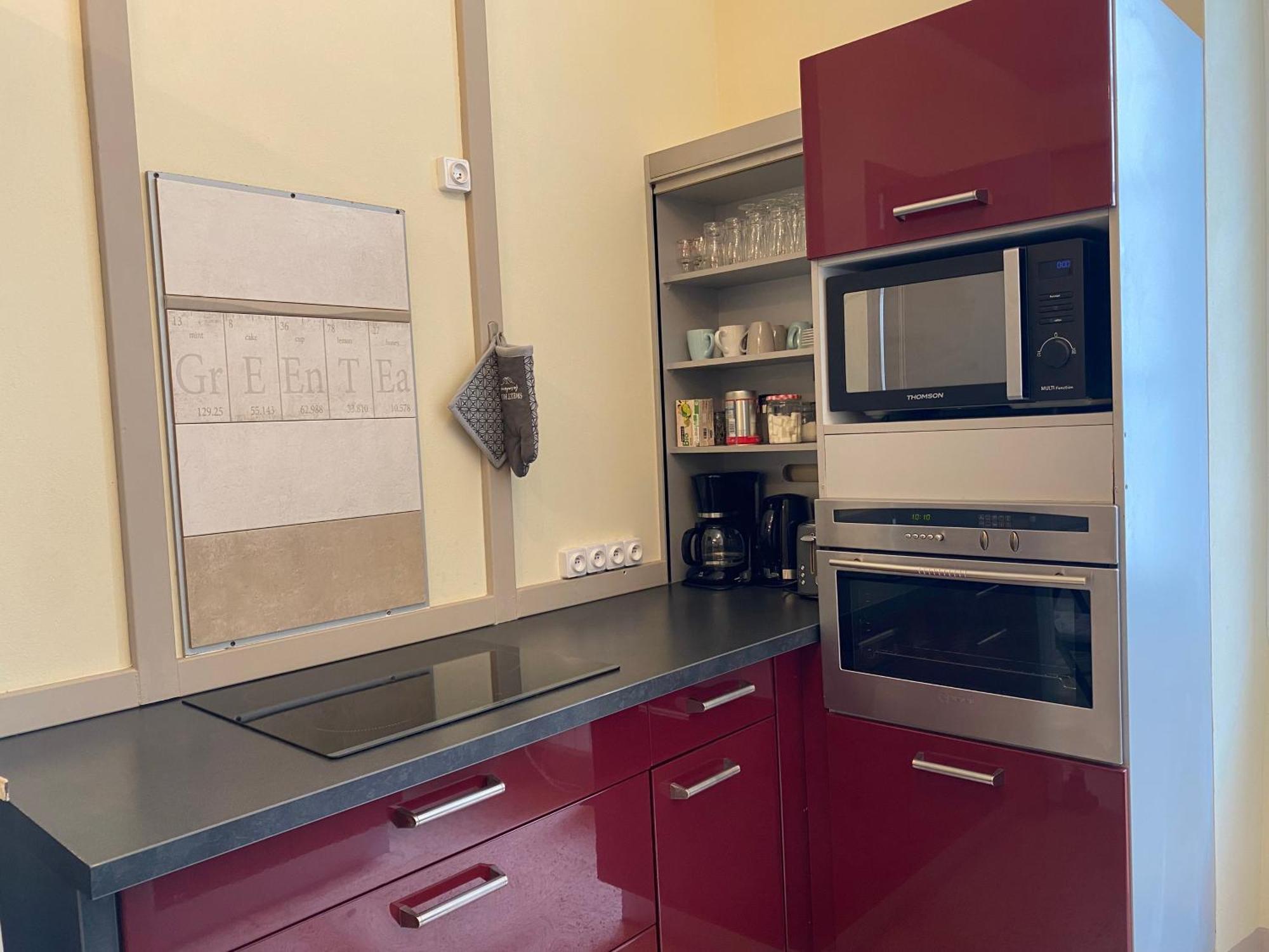 Residence Verdi - Appartements Meubles En Centre Ville Bedarieux Bagian luar foto