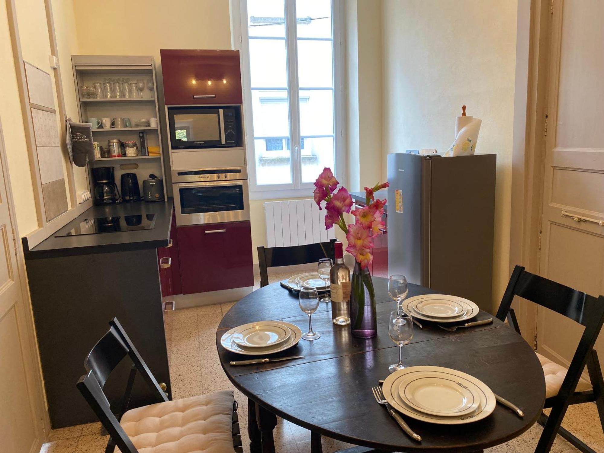 Residence Verdi - Appartements Meubles En Centre Ville Bedarieux Bagian luar foto